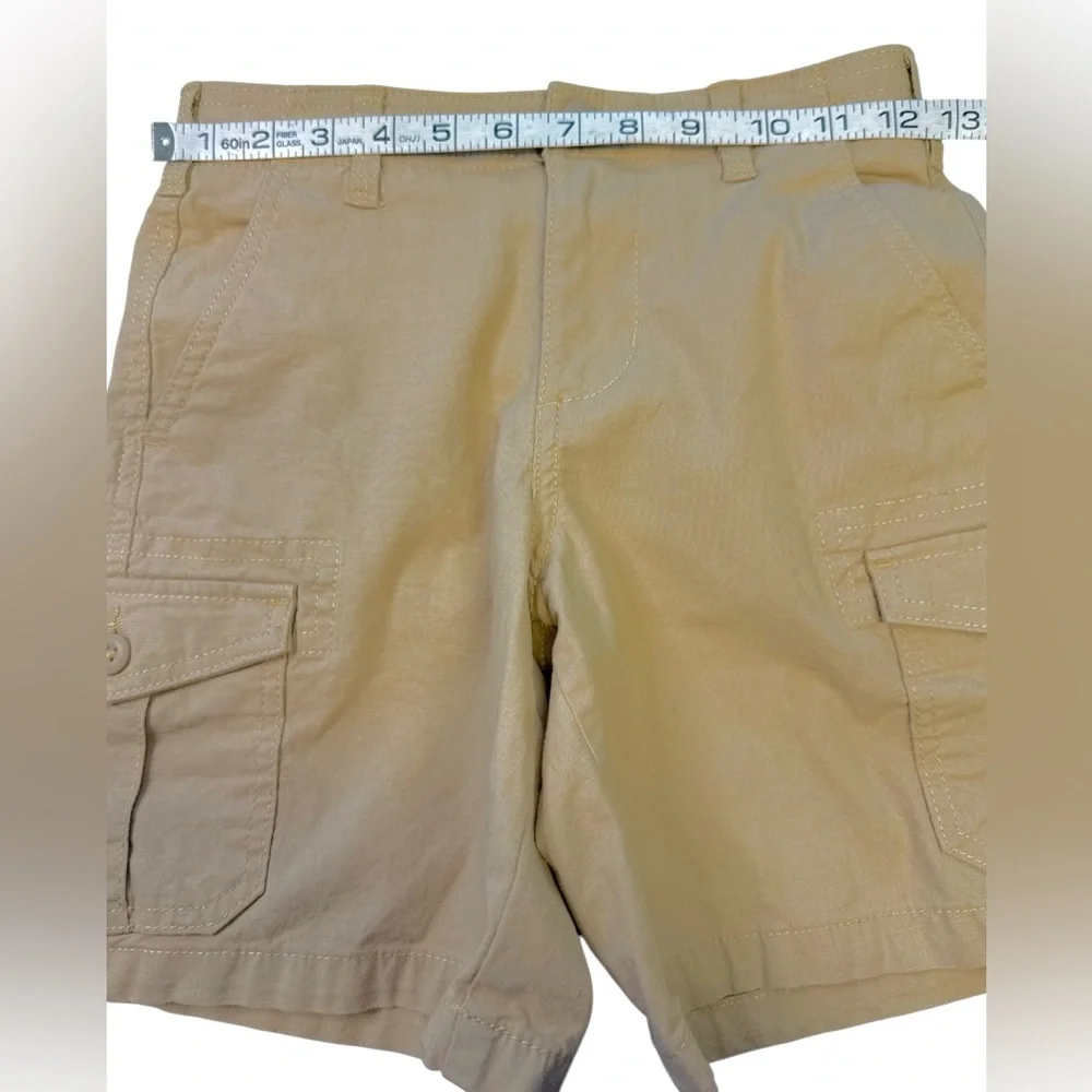 Ocean & Coast Boys Khaki Cargo Shorts Size 10